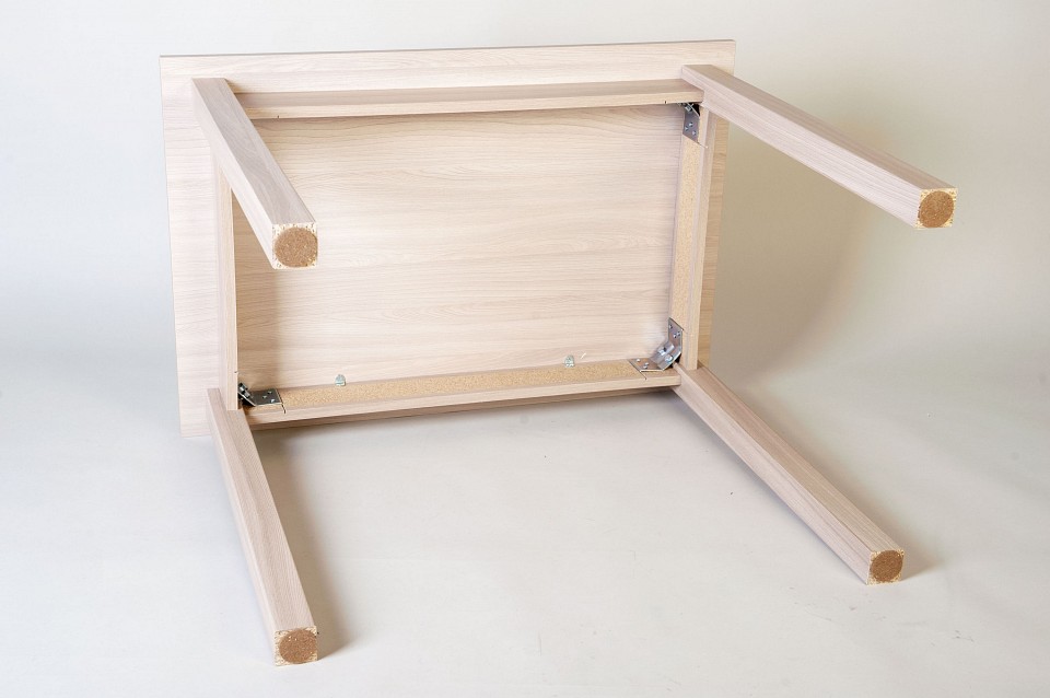 Стол обеденный прямая ножка