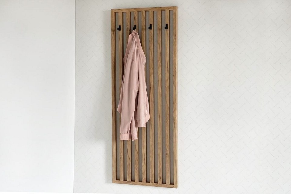 Вешалка настенная Бери