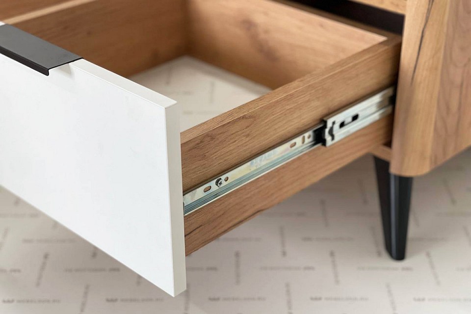 Тумбочка Адам