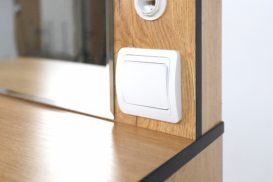 Стол туалетный Берген 2