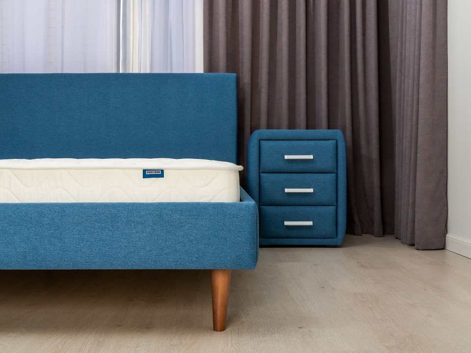 Матрас двуспальный first m 1900x1600