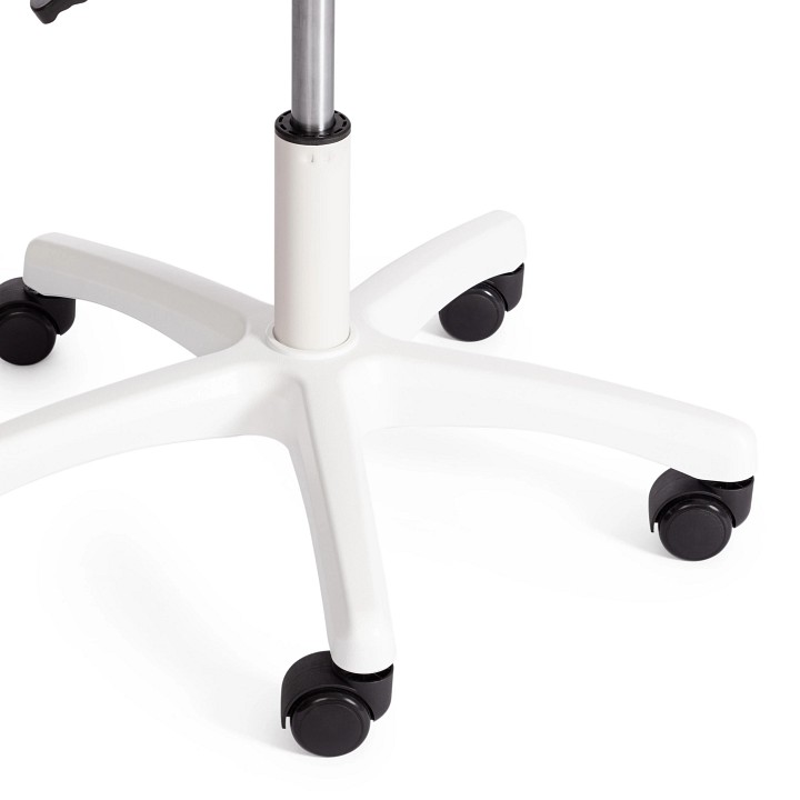 Кресло компьютерное play white