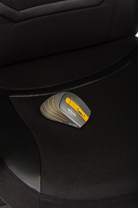 Кресло игровое zombie 10